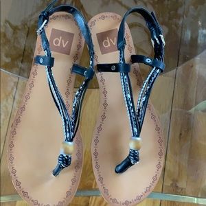 Dolce Vita black/white sandals😎